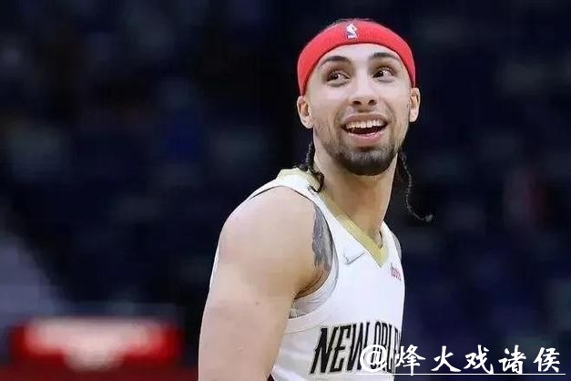 官宣:鹈鹕提前续约阿尔瓦拉多 新合同2年900万 官宣:鹈鹕提前续约阿尔瓦拉多 新合同2年900万