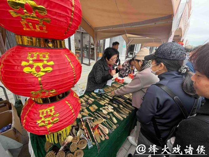 新春走基层 | 上海“竖店”摄像机不停，短剧剧组拍摄到凌晨才收工